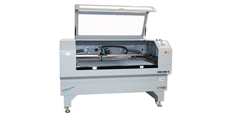 貼布繡激光切割機、激光切割商標、攝像切割飾品_大族粵銘激光專業的激光設備生產廠家!