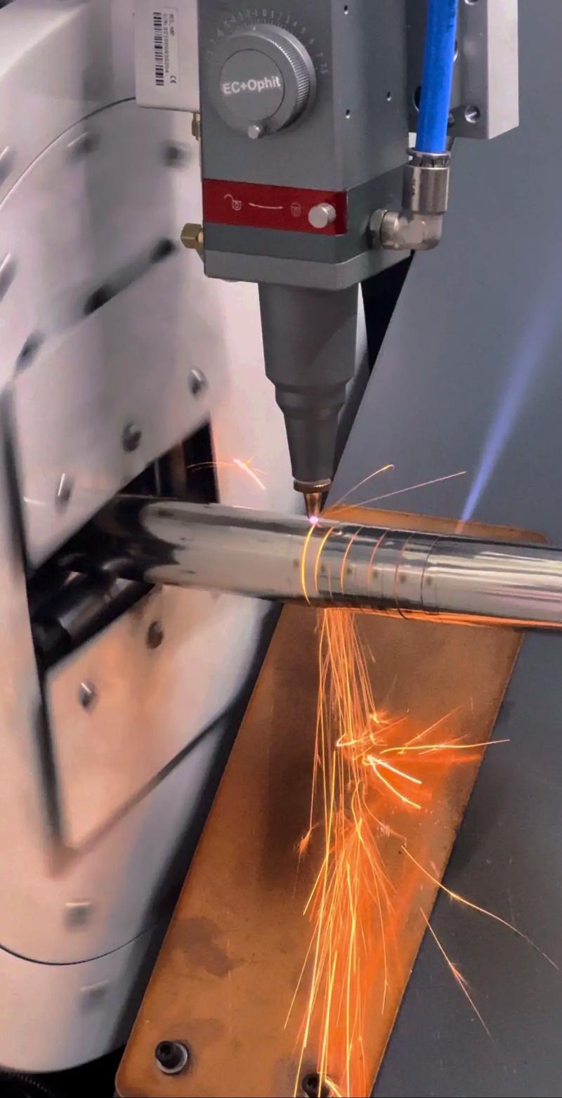 激光切割機的魅力 高效與精密的完美結合